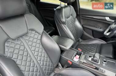 Внедорожник / Кроссовер Audi SQ5 2019 в 