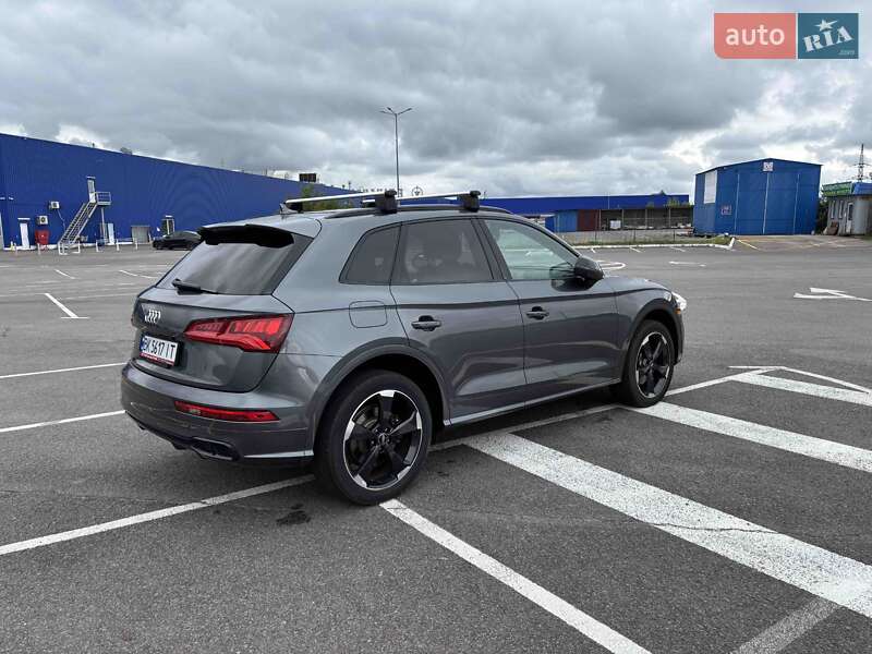 Внедорожник / Кроссовер Audi SQ5 2020 в Ровно