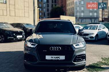 Внедорожник / Кроссовер Audi SQ5 2019 в 
