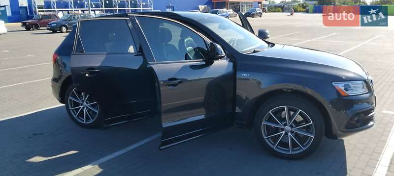 Внедорожник / Кроссовер Audi SQ5 2016 в Умани