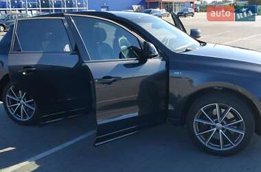 Внедорожник / Кроссовер Audi SQ5 2016 в 
