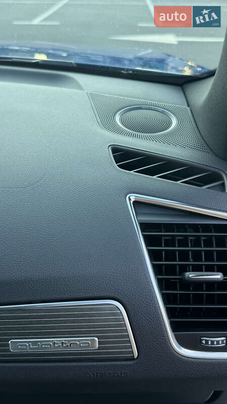 Внедорожник / Кроссовер Audi SQ5 2016 в Киеве