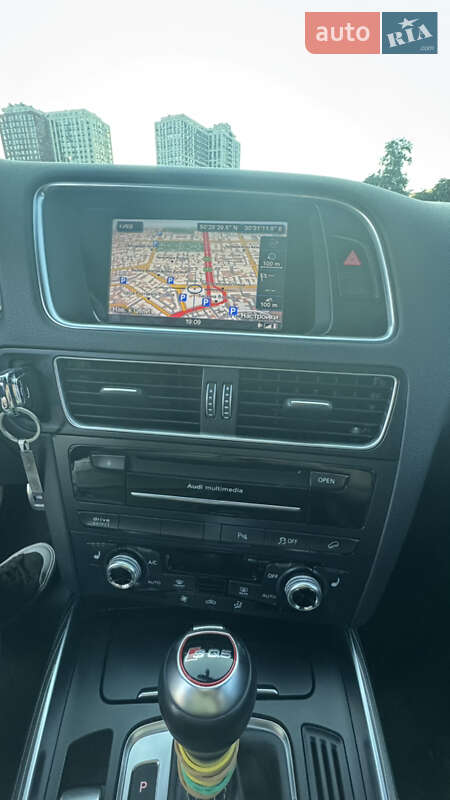 Внедорожник / Кроссовер Audi SQ5 2016 в Киеве