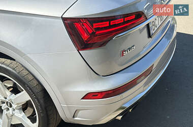 Внедорожник / Кроссовер Audi SQ5 2022 в 