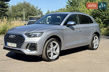 Внедорожник / Кроссовер Audi SQ5 2022 в 