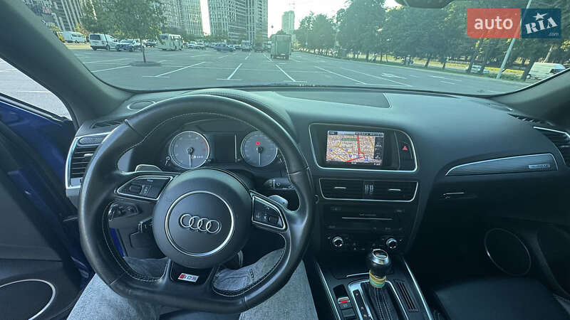 Внедорожник / Кроссовер Audi SQ5 2016 в Киеве