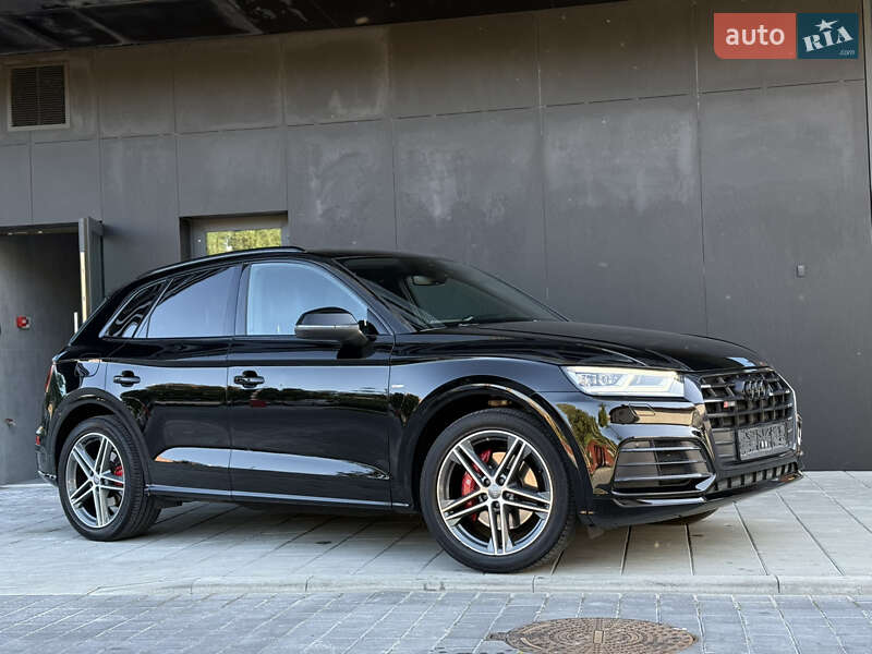 Внедорожник / Кроссовер Audi SQ5 2018 в Львове