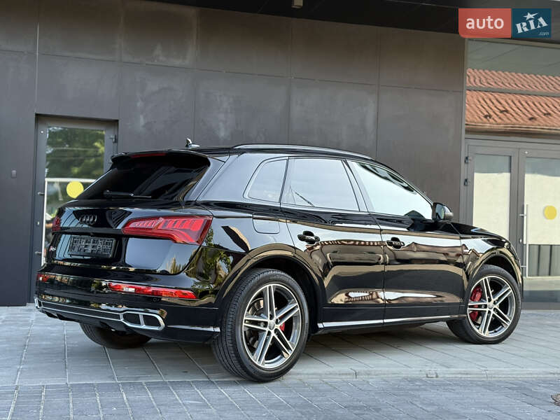 Внедорожник / Кроссовер Audi SQ5 2018 в Львове