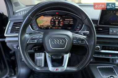 Внедорожник / Кроссовер Audi SQ5 2018 в 