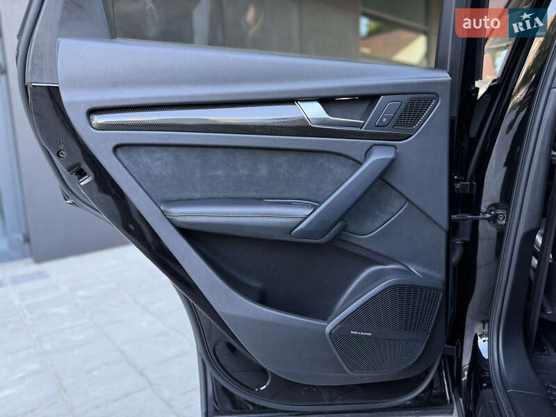 Внедорожник / Кроссовер Audi SQ5 2018 в Львове