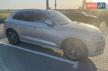 Внедорожник / Кроссовер Audi SQ5 2019 в 