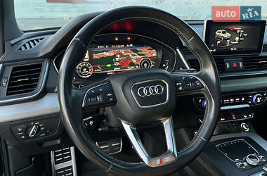 Внедорожник / Кроссовер Audi SQ5 2018 в 