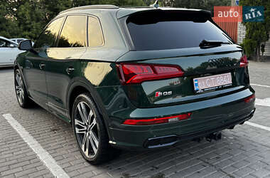 Внедорожник / Кроссовер Audi SQ5 2020 в 