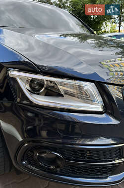 Внедорожник / Кроссовер Audi SQ5 2015 в 