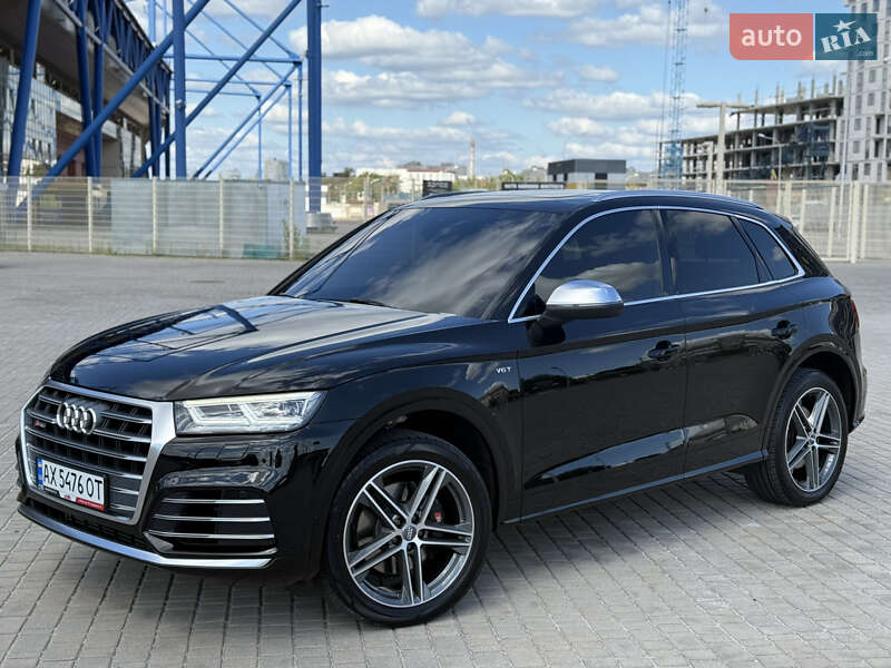 Внедорожник / Кроссовер Audi SQ5 2018 в Харькове