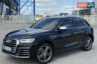 Внедорожник / Кроссовер Audi SQ5 2018 в 