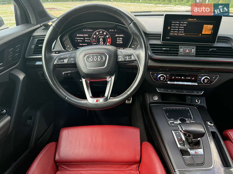 Внедорожник / Кроссовер Audi SQ5 2018 в Харькове