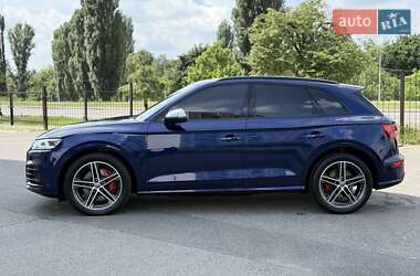 Внедорожник / Кроссовер Audi SQ5 2020 в 