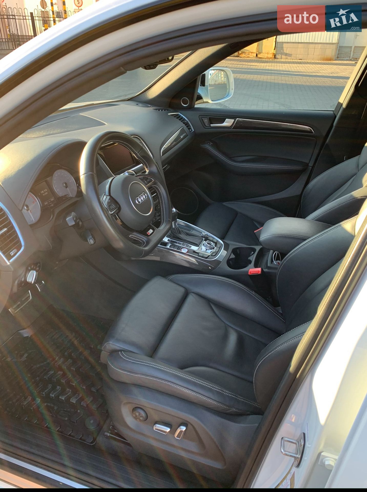 2015 Audi SQ5 - мініатюра 8