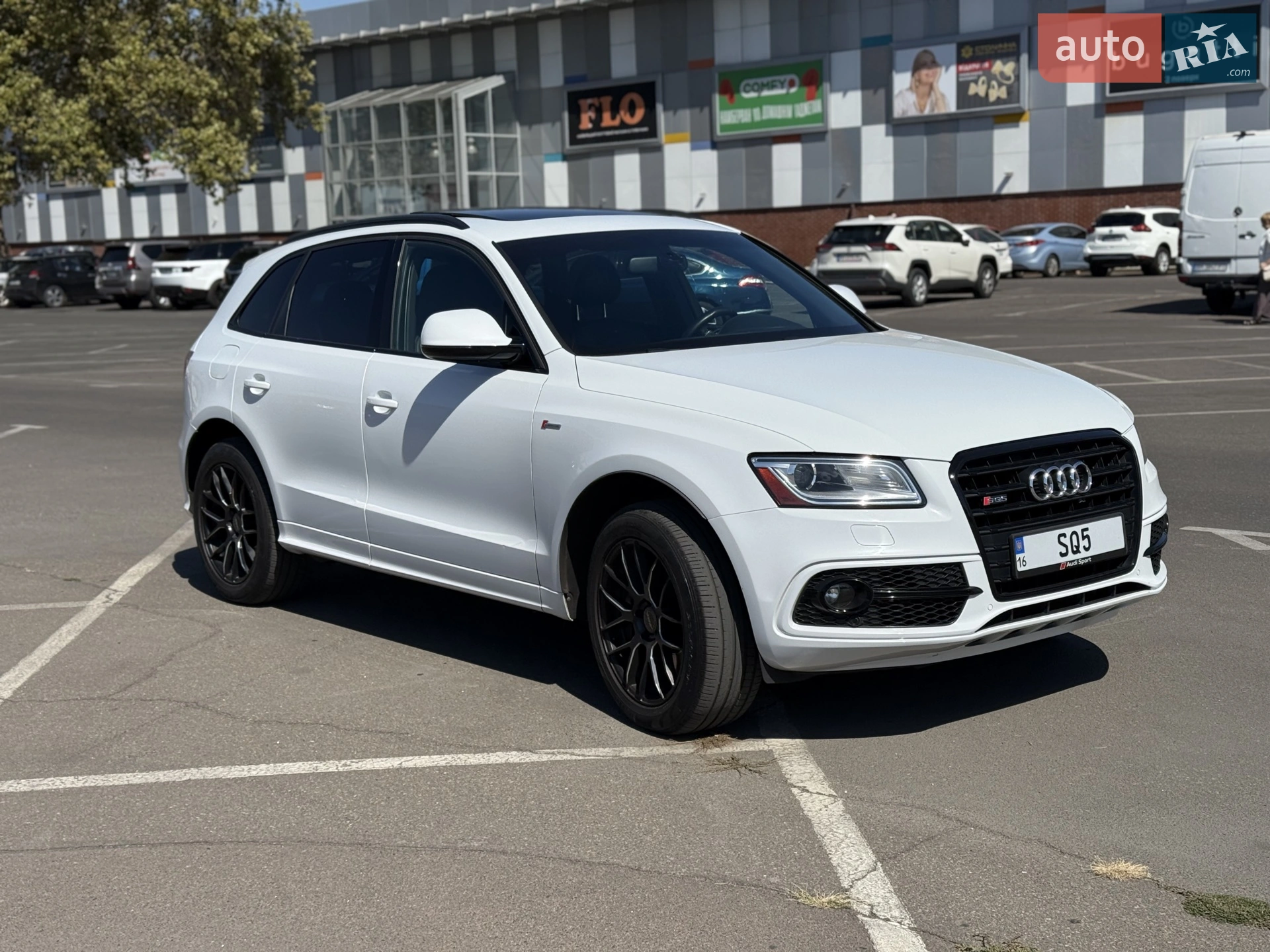 2015 Audi SQ5 - фото 1