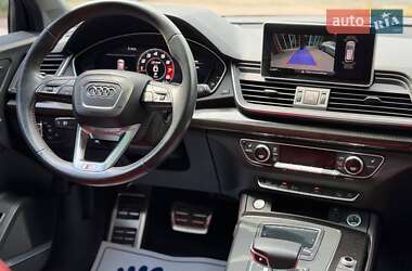 Позашляховик / Кросовер Audi SQ5 2018 в 