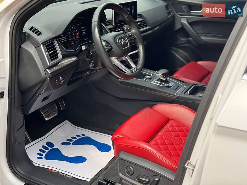 Позашляховик / Кросовер Audi SQ5 2018 в Києві фото 15 Позашляховик / Кросовер Audi SQ5 2018 в Києві