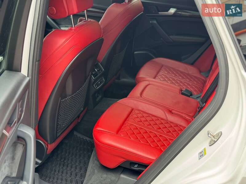 Позашляховик / Кросовер Audi SQ5 2018 в Києві фото 19 Позашляховик / Кросовер Audi SQ5 2018 в Києві