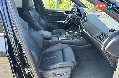 Внедорожник / Кроссовер Audi SQ5 2018 в 