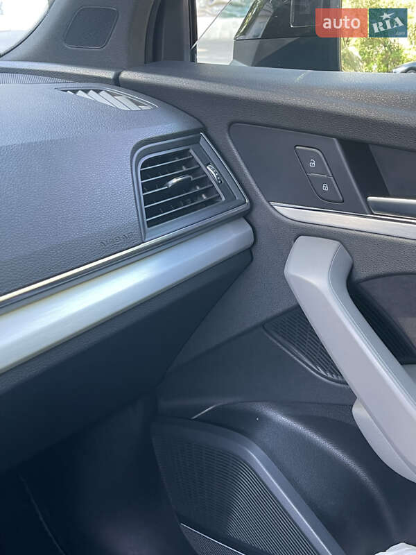 Внедорожник / Кроссовер Audi SQ5 2019 в Львове фото 58 Внедорожник / Кроссовер Audi SQ5 2019 в Львове