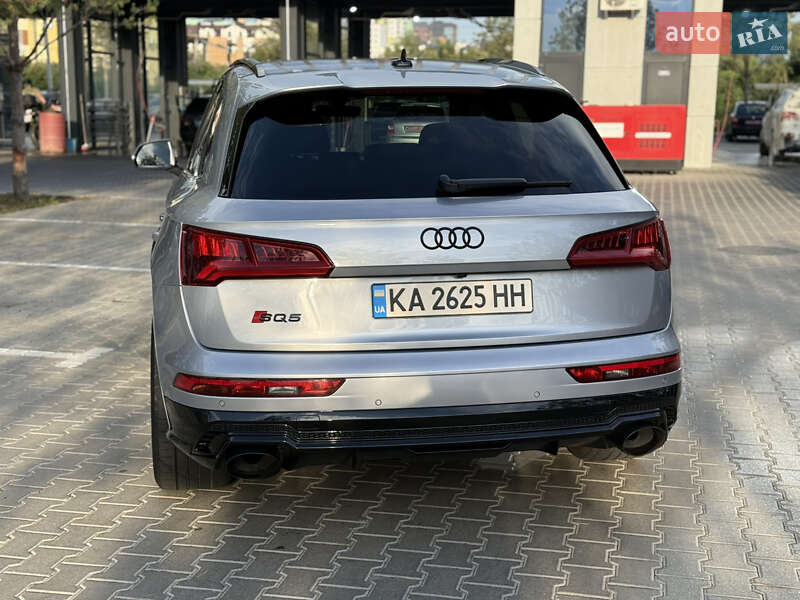Позашляховик / Кросовер Audi SQ5 2018 в Рівному