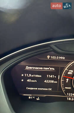Внедорожник / Кроссовер Audi SQ5 2018 в 