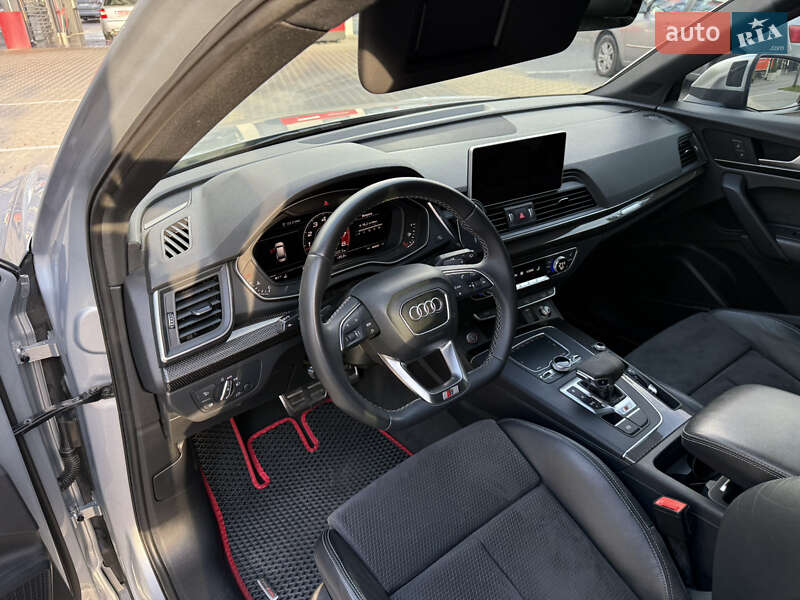 Позашляховик / Кросовер Audi SQ5 2018 в Рівному