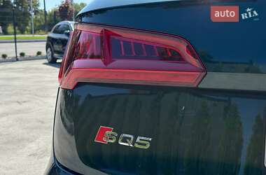 Внедорожник / Кроссовер Audi SQ5 2017 в 