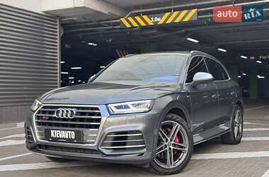 Позашляховик / Кросовер Audi SQ5 2017 в Києві