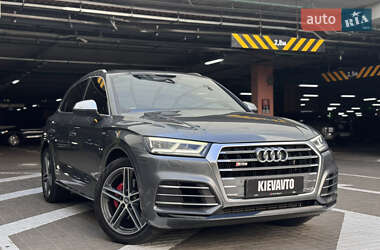 Внедорожник / Кроссовер Audi SQ5 2017 в 