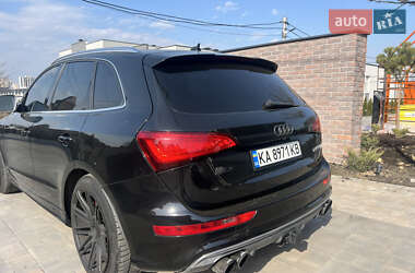 Внедорожник / Кроссовер Audi SQ5 2014 в 