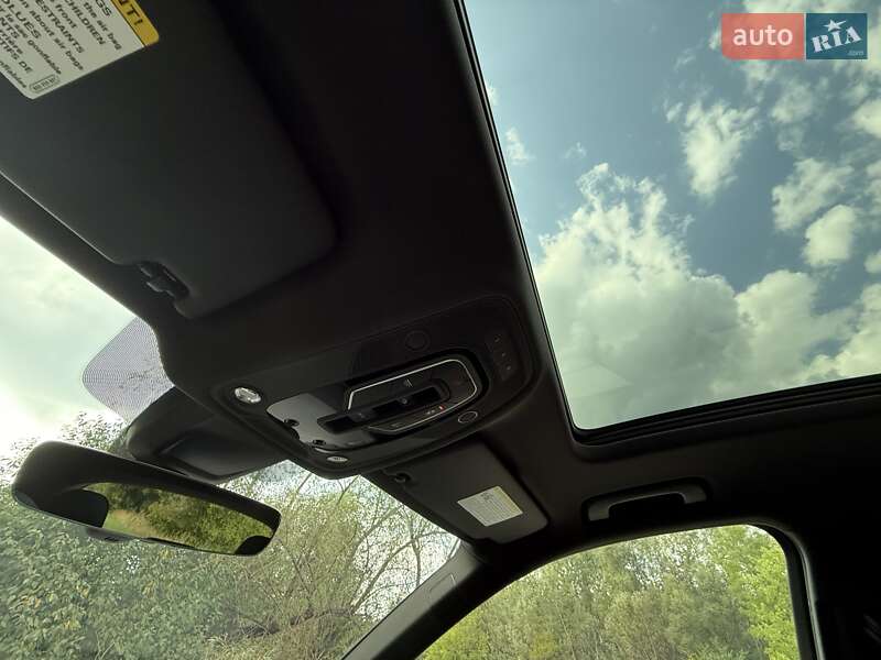 Внедорожник / Кроссовер Audi SQ5 2018 в Киеве