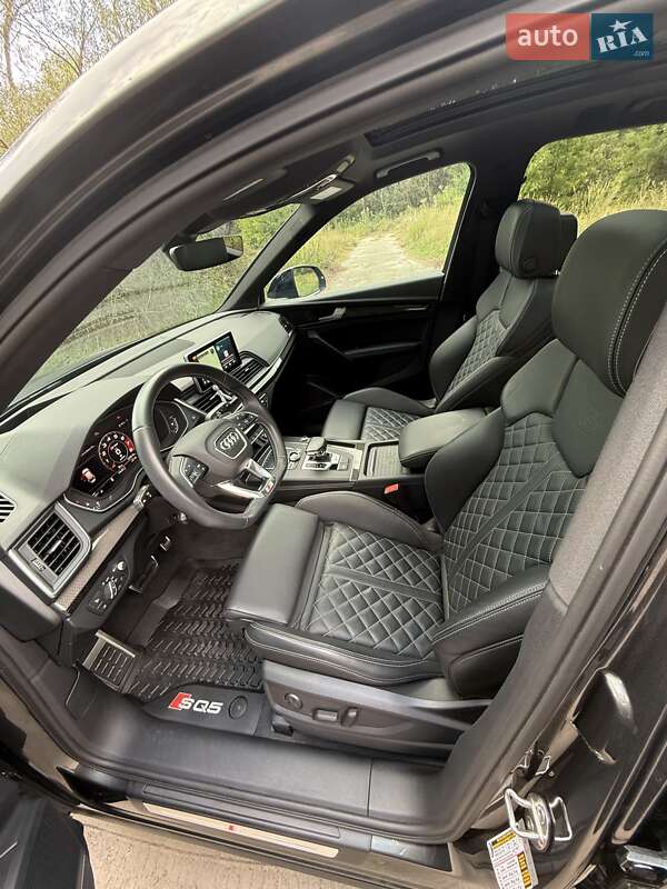 Внедорожник / Кроссовер Audi SQ5 2018 в Киеве