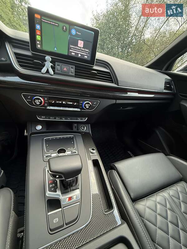Внедорожник / Кроссовер Audi SQ5 2018 в Киеве