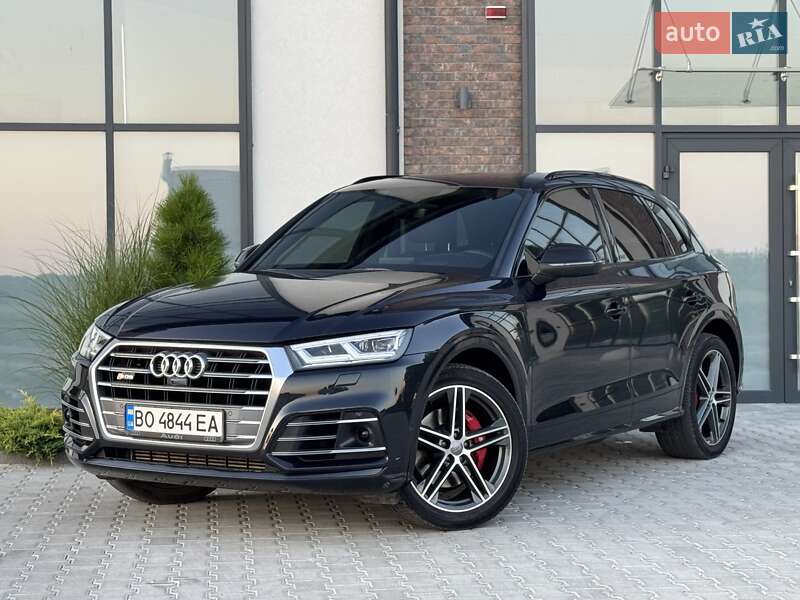 Внедорожник / Кроссовер Audi SQ5 2020 в 