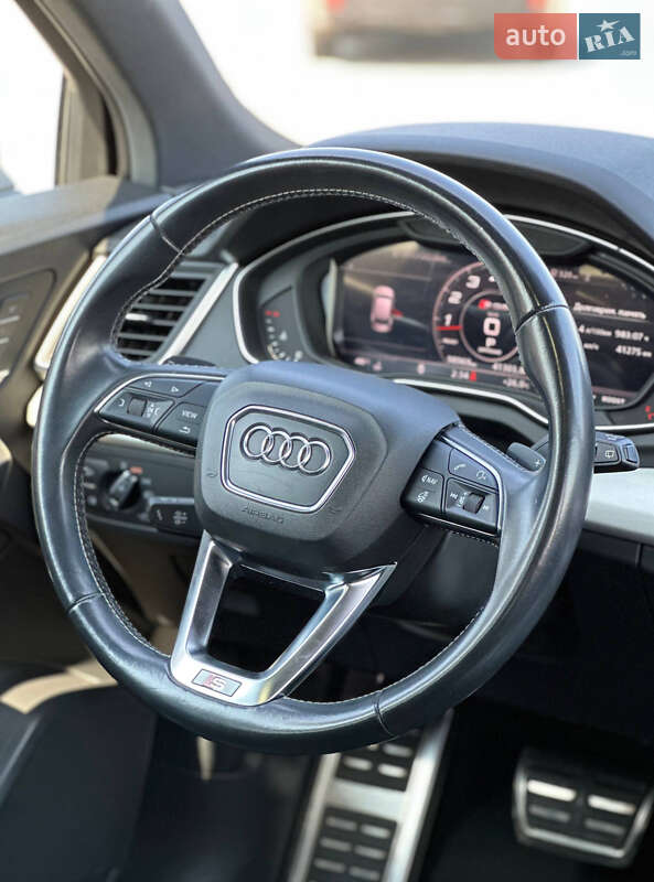 Внедорожник / Кроссовер Audi SQ5 2018 в Киеве фото 10 Внедорожник / Кроссовер Audi SQ5 2018 в Киеве