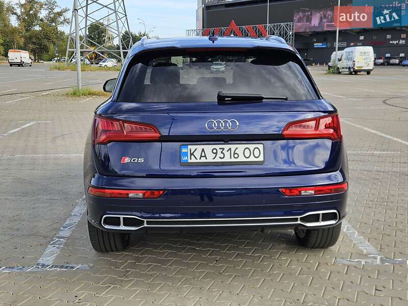 Внедорожник / Кроссовер Audi SQ5 2018 в Киеве