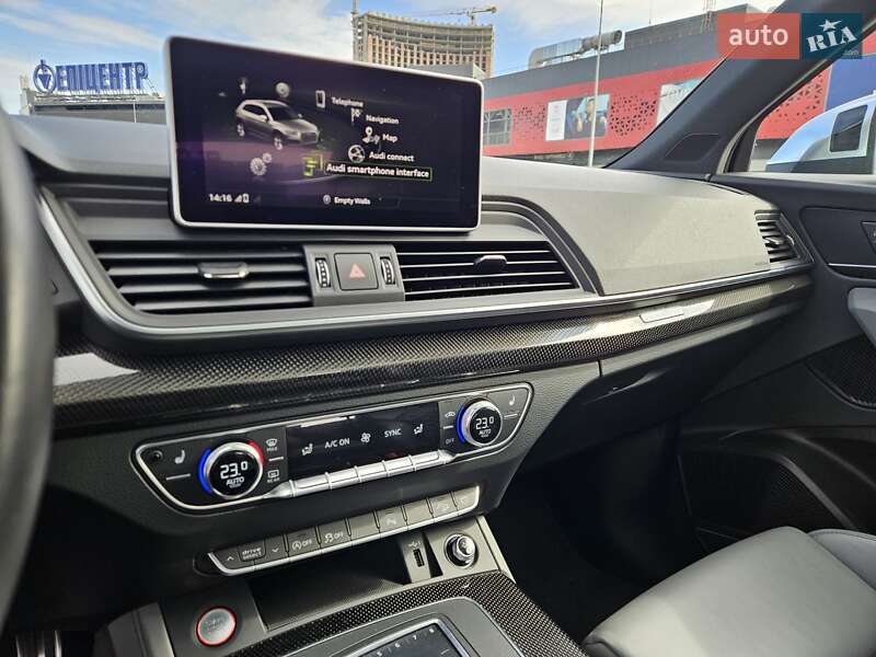 Внедорожник / Кроссовер Audi SQ5 2018 в Киеве