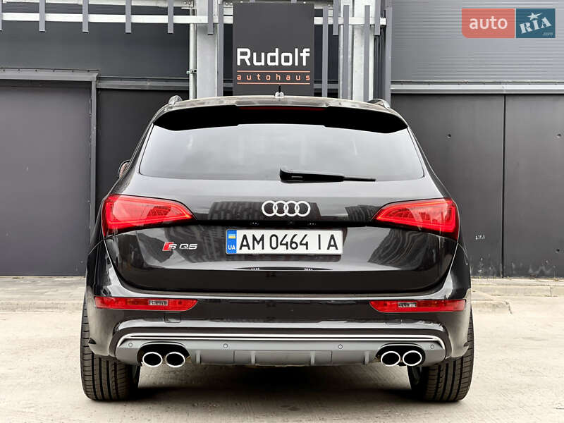 Внедорожник / Кроссовер Audi SQ5 2013 в Киеве