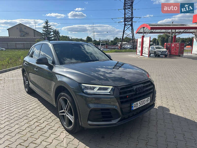 Внедорожник / Кроссовер Audi SQ5 2017 в Виннице