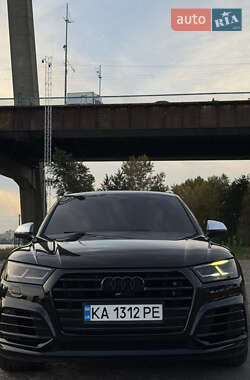 Внедорожник / Кроссовер Audi SQ5 2017 в 