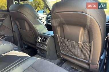 Внедорожник / Кроссовер Audi SQ5 2019 в 