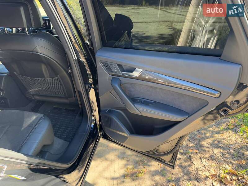 Позашляховик / Кросовер Audi SQ5 2019 в Кременчуці фото 59 Позашляховик / Кросовер Audi SQ5 2019 в Кременчуці
