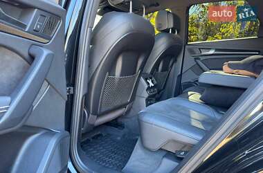 Внедорожник / Кроссовер Audi SQ5 2019 в 