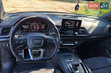 Внедорожник / Кроссовер Audi SQ5 2019 в 